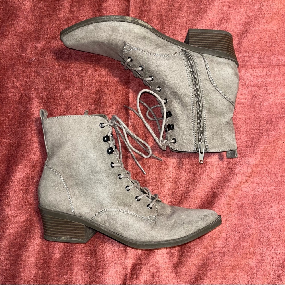 Women's Lace-Up Ankle Boots in Beige - Stylish Mid Heel